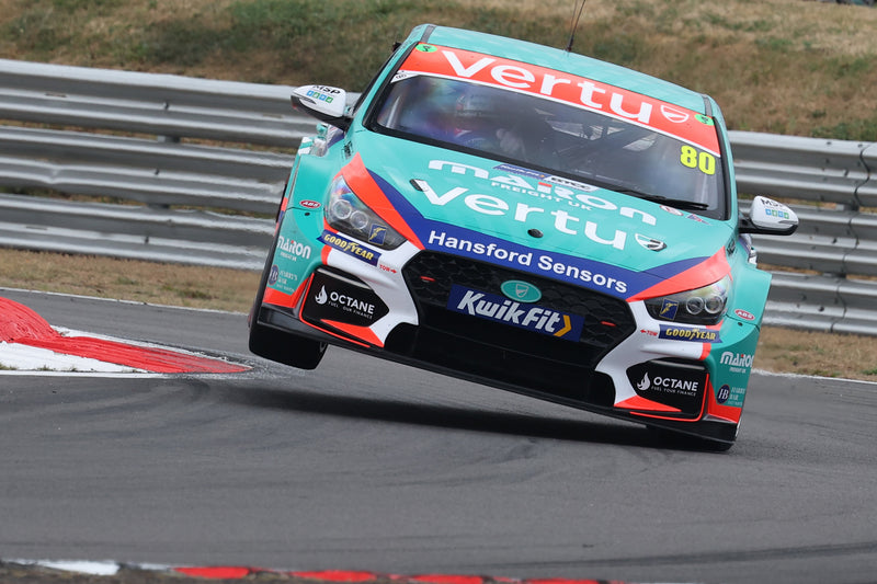 Wiperblades.co.uk-backed Team VERTU extend BTCC lead at Snetterton